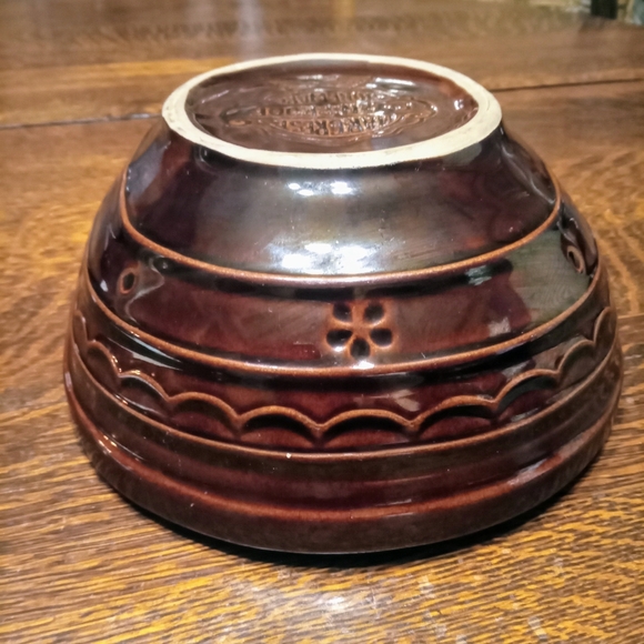 Mar-Crest Old Fashioned Oval Daisy Dot Stoneware - Picture 5 of 7